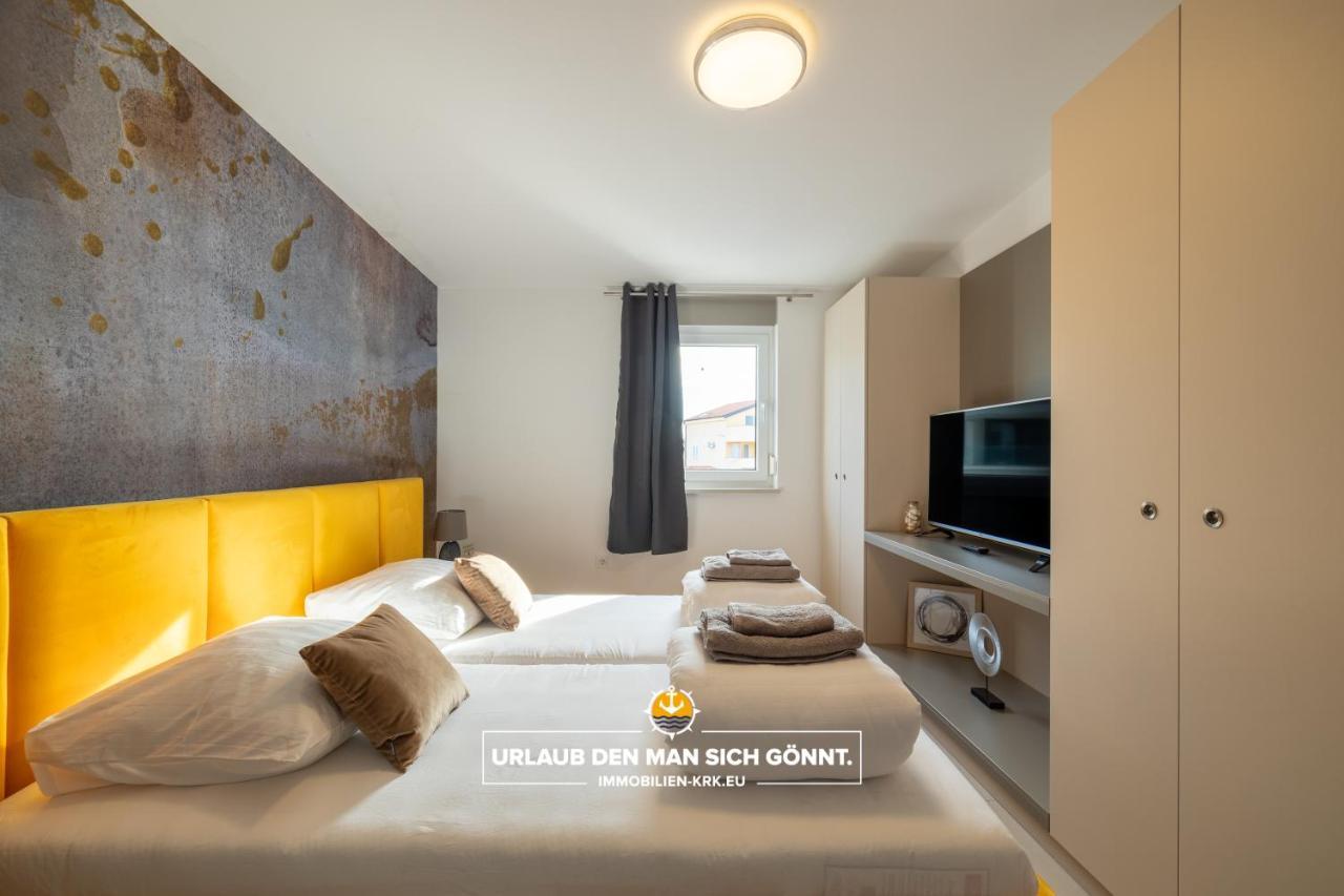 Penthouse Panorama Deluxe In Malinska Daire Dış mekan fotoğraf