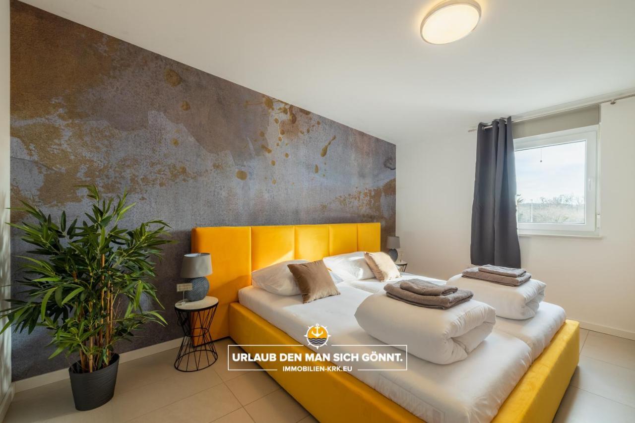 Penthouse Panorama Deluxe In Malinska Daire Dış mekan fotoğraf